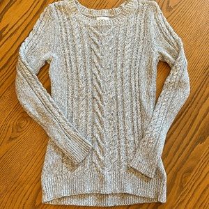 🔥 Super Cute Old Navy Sweater Size XS
